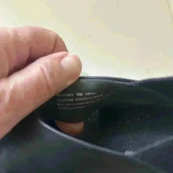 OTBT Forever Whitney black leather slip on cutout sandals size 8 - Picture 9 of 9